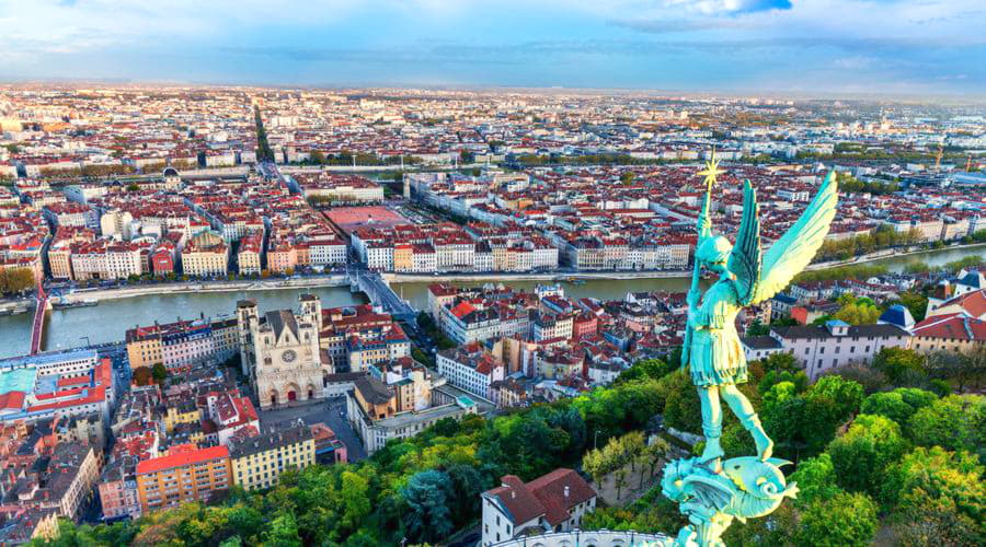 Was sind die beliebtesten Fahrzeugmodelle am Flughafen Lyon?